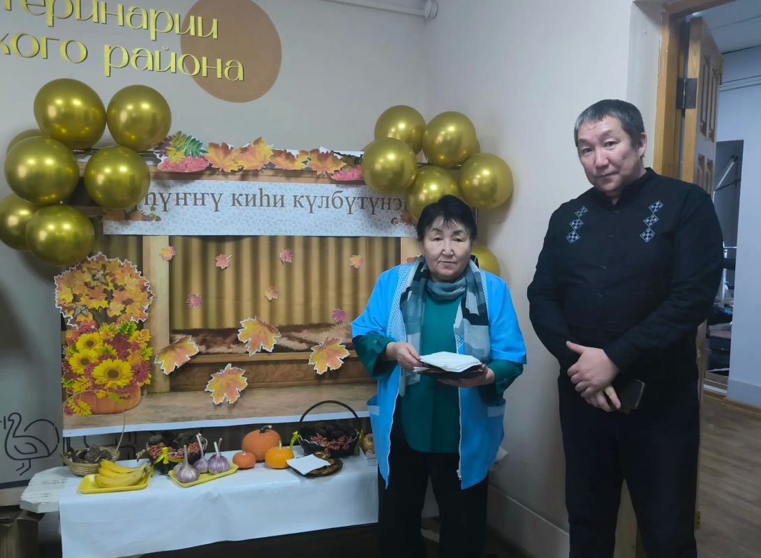 В Управлении ветеринарии с ВИЛ Нюрбинского района прошла осенняя благотворительная ярмарка «Дары осени»! В Управлении ветеринарии с ВИЛ Нюрбинского района прошла осенняя благотворительная ярмарка «Дары осени»!