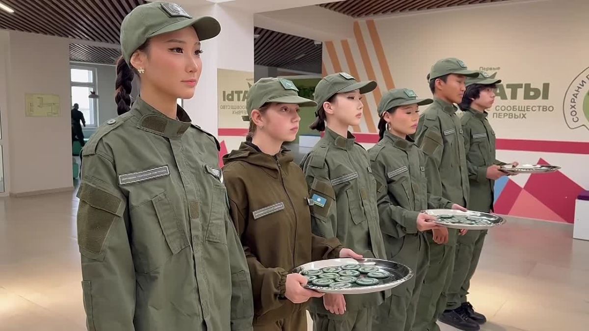 В Якутске торжественно открыли Всероссийский патриотический курс «Плечом к плечу»