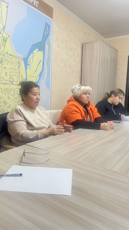 В Губинском округе прошёл семинар-совещание для представителей управляющих компаний, посвящённый вопросам обращения с твёрдыми коммунальными (ТКО) и крупногабаритными отходами (КГО) В Губинском округе прошёл семинар-совещание для представителей управляющих компаний, посвящённый вопросам обращения с твёрдыми коммунальными (ТКО) и крупногабаритными отходами (КГО)