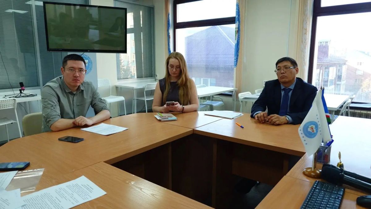 Общественная палата Якутии одобрила федеральный законопроект № 1327029-8, который упростит жилищные сделки для семей военнослужащих в отдаленных гарнизонах Общественная палата Якутии одобрила федеральный законопроект № 1327029-8, который упростит жилищные сделки для семей военнослужащих в отдаленных гарнизонах