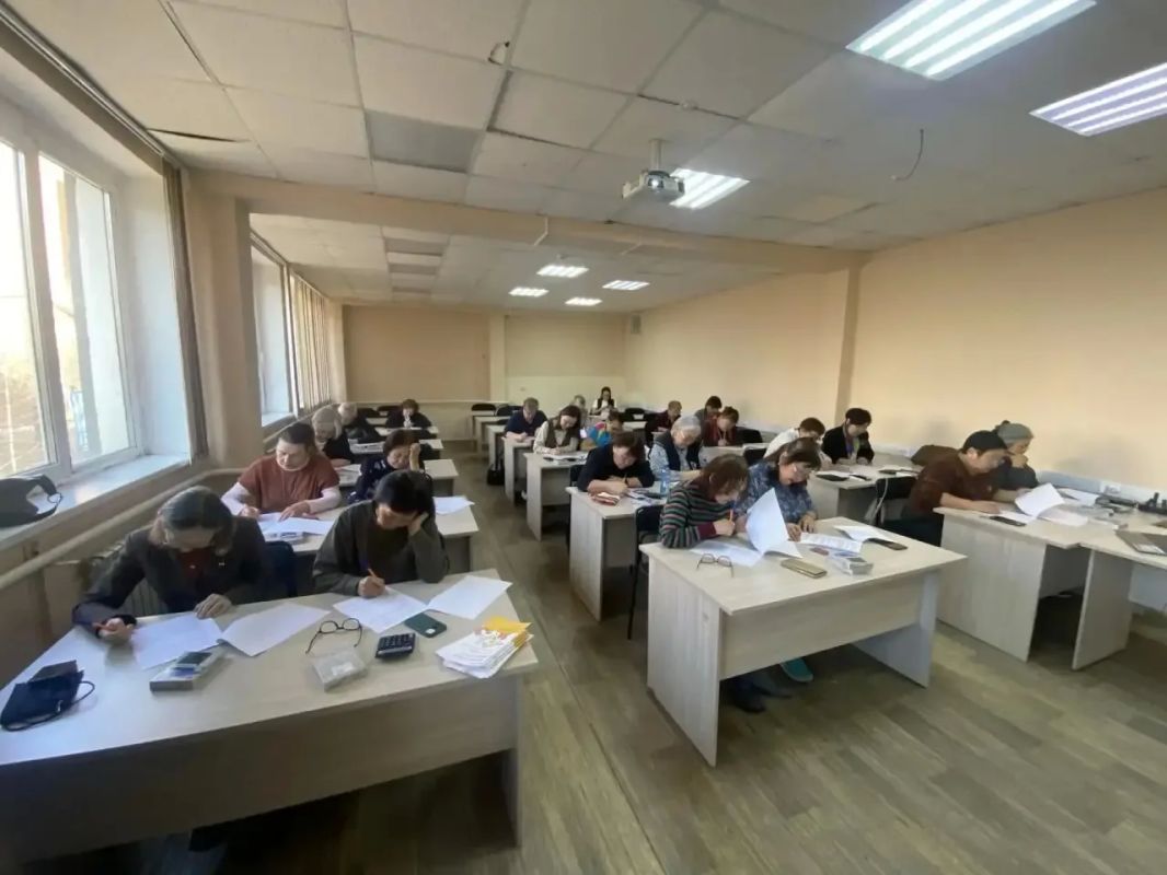 В Якутске определили победителей регионального этапа Всероссийского чемпионата по финансовой грамотности для людей старшего возраста В Якутске определили победителей регионального этапа Всероссийского чемпионата по финансовой грамотности для людей старшего возраста