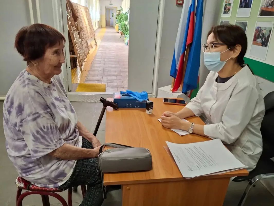 Сегодня, в Международный день пожилых людей в отделении «Специальный дом для граждан пожилого возраста и инвалидов» прошла Ярмарка здоровья Сегодня, в Международный день пожилых людей в отделении «Специальный дом для граждан пожилого возраста и инвалидов» прошла Ярмарка здоровья