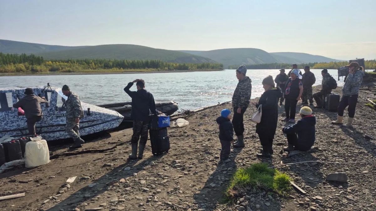 Как в Верхоянье осваивают аэролодки для пассажирских перевозок и доставки помощи Как в Верхоянье осваивают аэролодки для пассажирских перевозок и доставки помощи