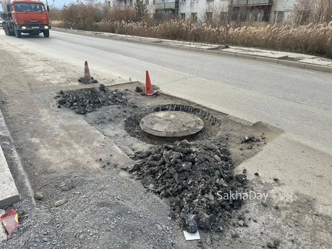 Sakhaday освещал в августе неблагополучную ситуацию с дорожным полотном на улице Чернышевского Sakhaday освещал в августе неблагополучную ситуацию с дорожным полотном на улице Чернышевского