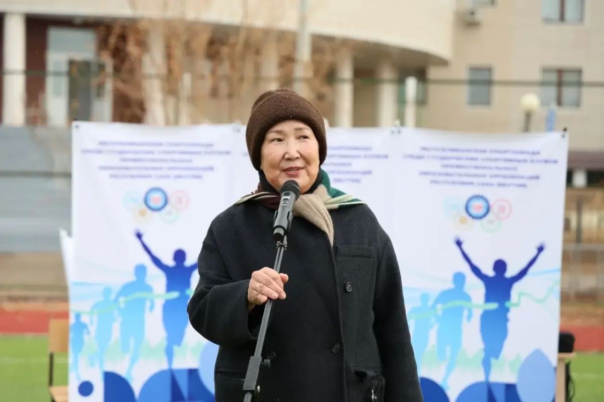 В Намцах проходит V спартакиада спортклубов колледжей и техникумов Якутии В Намцах проходит V спартакиада спортклубов колледжей и техникумов Якутии