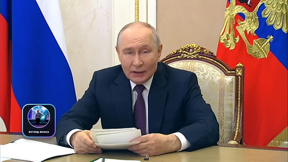 Владимир Путин по видеосвязи принял участие в открытии образовательного комплекса «Точка будущего» в посёлке Жатай в Якутии