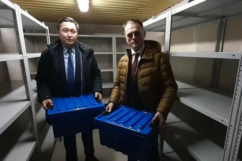 В Якутске начался эксперимент по длительному хранению продуктов в криохранилище В Якутске начался эксперимент по длительному хранению продуктов в криохранилище