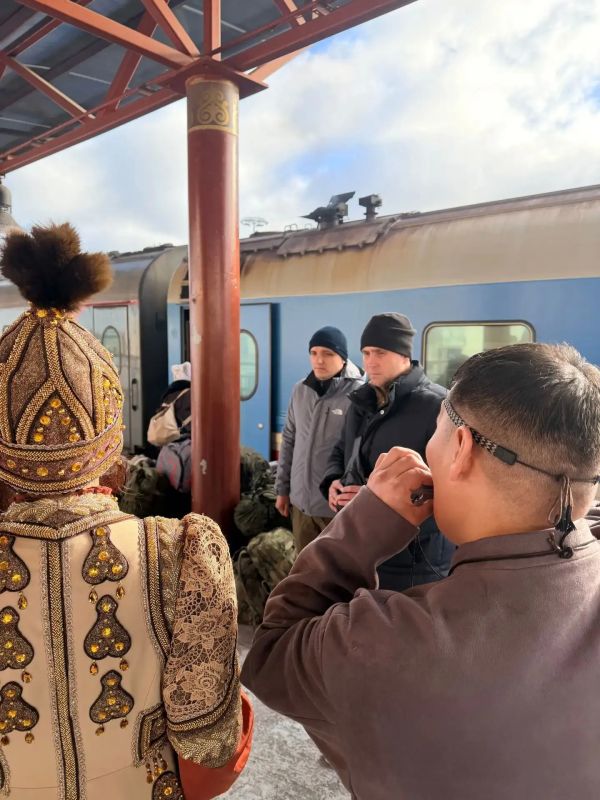 На якутскую землю самолётами и поездами прибывают участники IV Международного турнира памяти Фёдора Охлопкова На якутскую землю самолётами и поездами прибывают участники IV Международного турнира памяти Фёдора Охлопкова