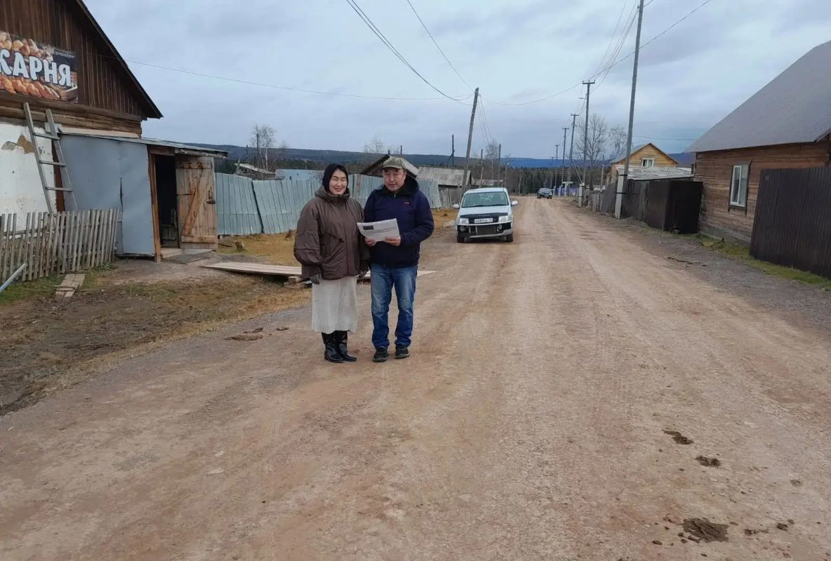 В селе Беченча Ленского района Республики Саха (Якутия) был проведён совместный рейд с участием специалиста МКУ «Управление сельского хозяйства» МР «Ленский район» А. И. Новгородовой и старшим государственным инспектором ТП... В селе Беченча Ленского района Республики Саха (Якутия) был проведён совместный рейд с участием специалиста МКУ «Управление сельского хозяйства» МР «Ленский район» А. И. Новгородовой и старшим государственным инспектором ТП...