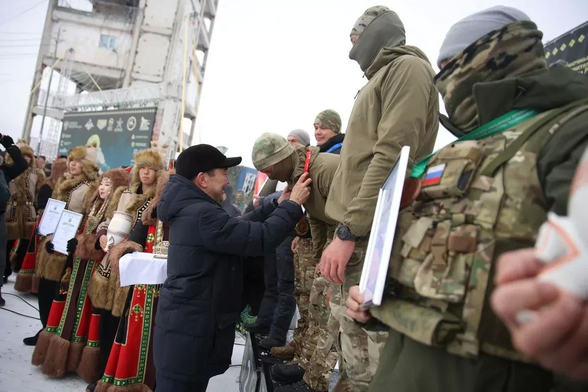 В Якутии наградили лучших снайперов турнира Федора Охлопкова В Якутии наградили лучших снайперов турнира Федора Охлопкова