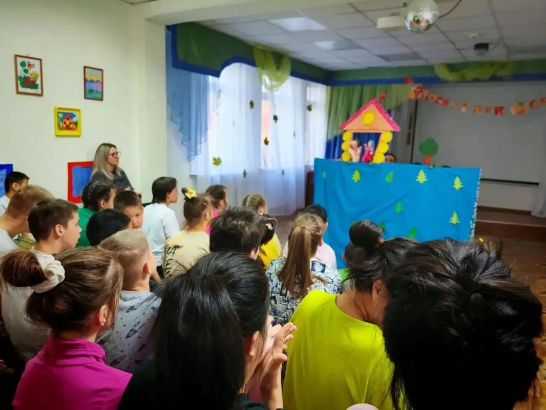 В нашем учреждении настоящие гастроли! В нашем учреждении настоящие гастроли!