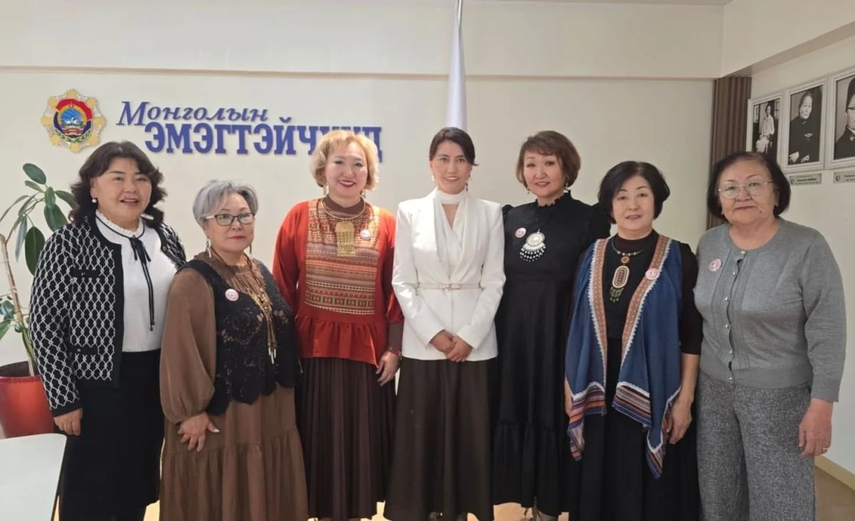 В городе Улан-Батор состоялась встреча Союза женских организаций Якутии с Федерацией монгольских женщин