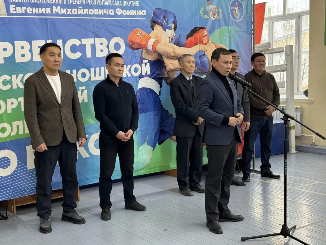 Сегодня стартовало Первенство г. Якутска по боксу памяти Заслуженного тренера РС(Я) Е. М. Фомина! Сегодня стартовало Первенство г. Якутска по боксу памяти Заслуженного тренера РС(Я) Е. М. Фомина!