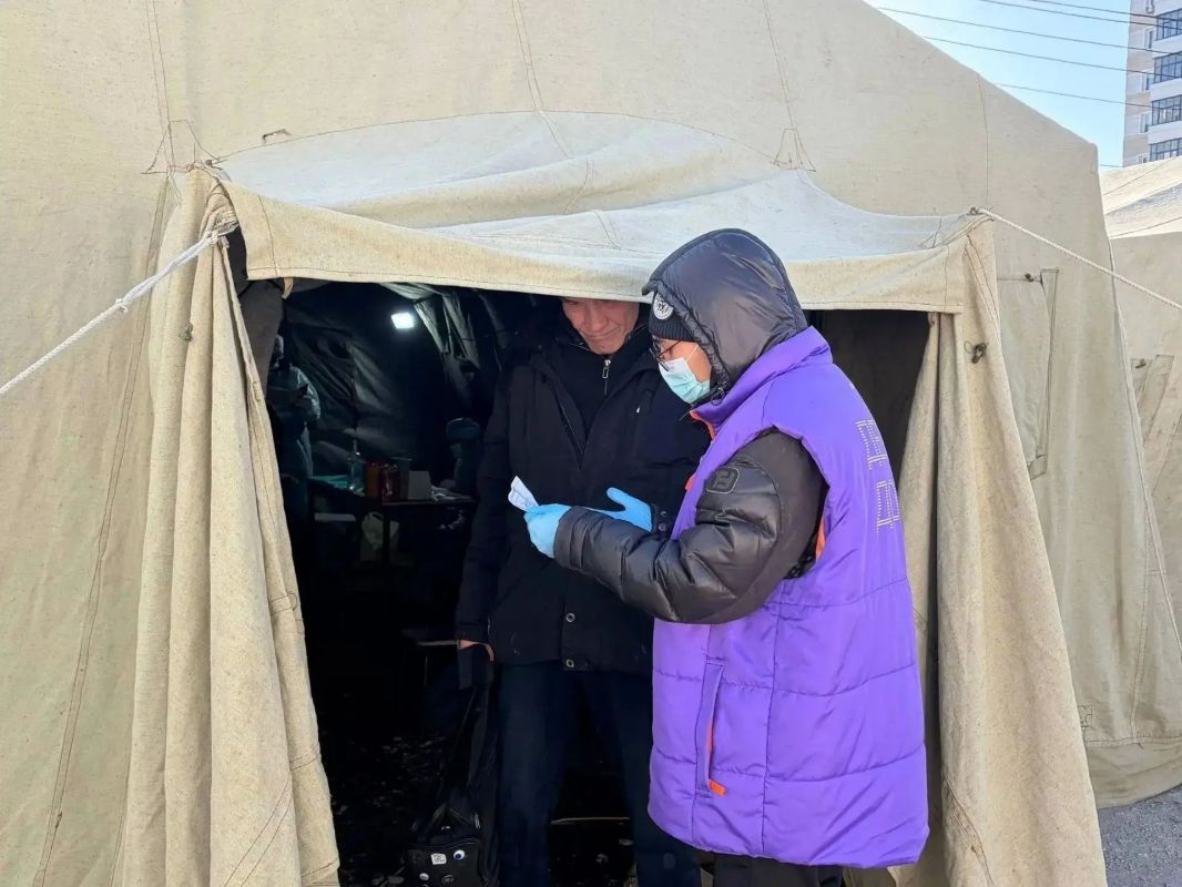 В Якутии проведён 14-ый этап социально-благотворительной акции «Измени жизнь» для лиц без определенного места жительства В Якутии проведён 14-ый этап социально-благотворительной акции «Измени жизнь» для лиц без определенного места жительства
