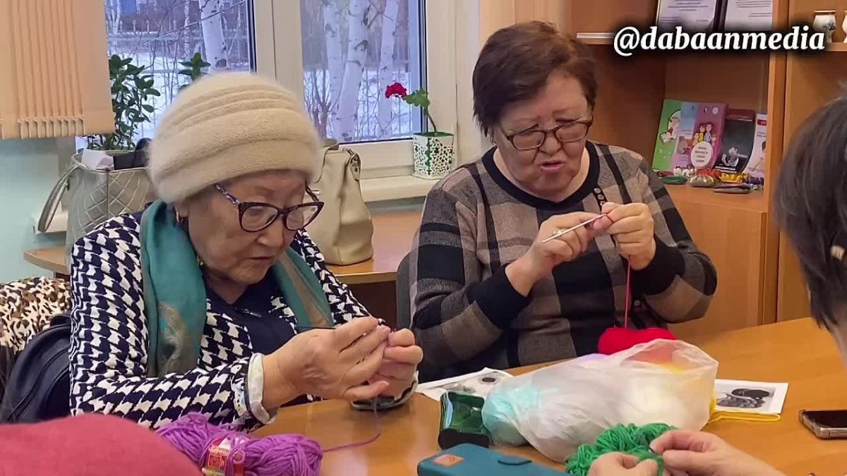 Кэбээйи оройуонун социальнай фондатын иинэн «Стимул» аа клнэ алтыыы киинэ тиигин быспакка лэлиир