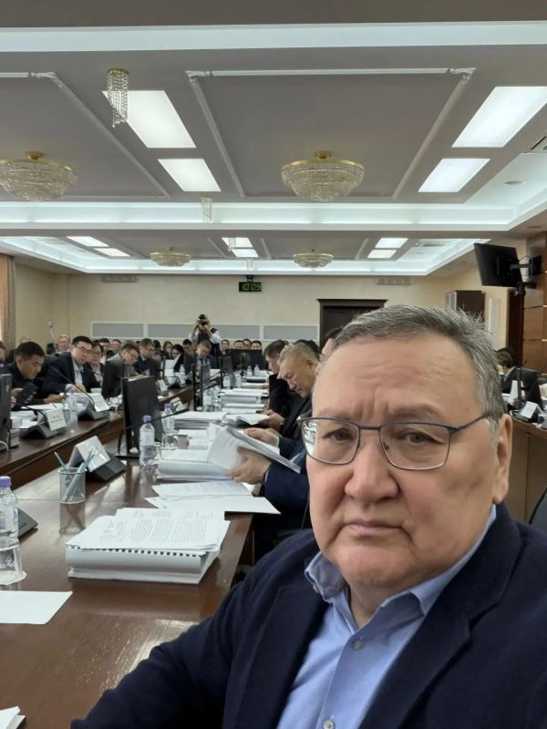 Виктор Федоров: 35 млрд рублей долгов ЖКХ не учли в бюджете Якутии