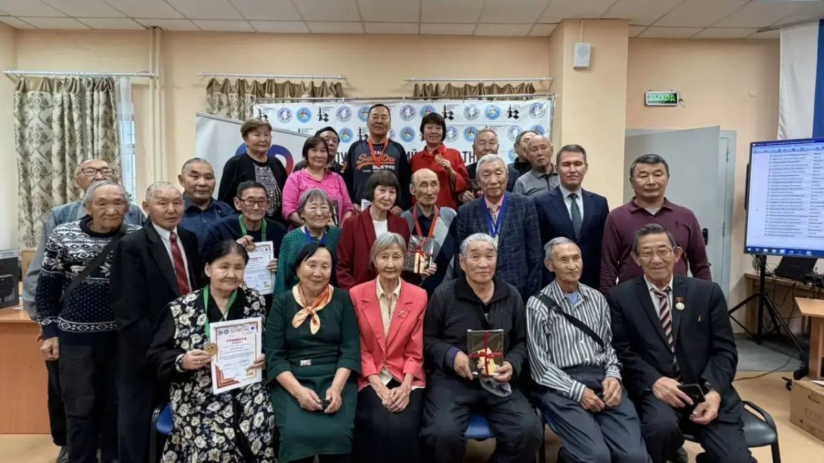 В Якутске прошёл республиканский турнир по русским шашкам среди пенсионеров В Якутске прошёл республиканский турнир по русским шашкам среди пенсионеров