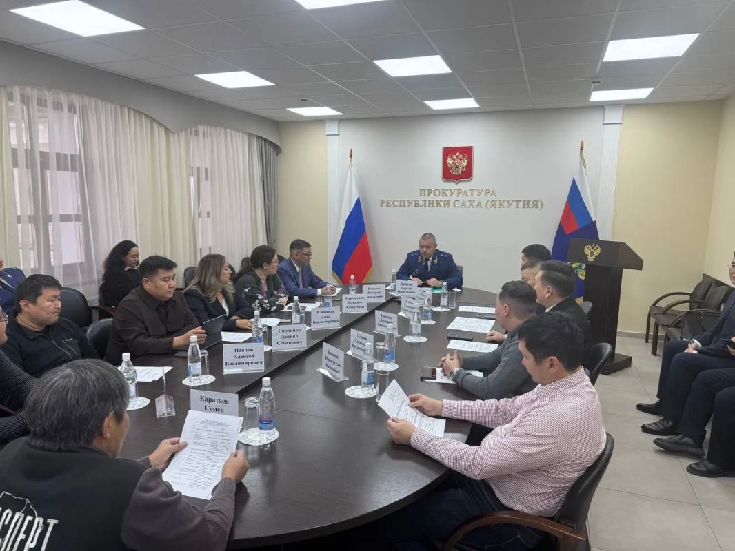 Прокурор республики провел встречу с бизнес-сообществом Прокурор республики провел встречу с бизнес-сообществом