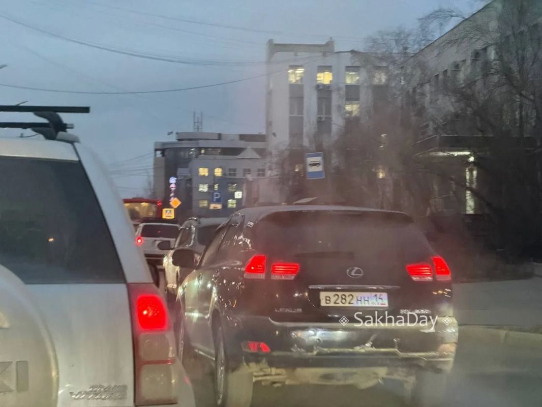 Орджоникидзе Кирова светофор не работает