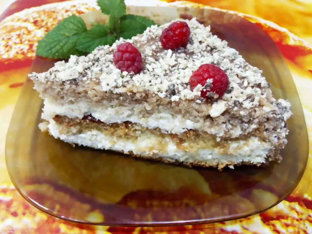 Нежный торт с масляным кремом и джемом: идеальный десерт для любого праздника