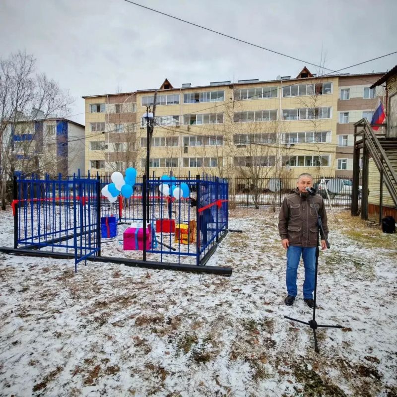 В Олекминске открылась метеоплощадка с цифровой метеостанцией «Сокол-М»! В Олекминске открылась метеоплощадка с цифровой метеостанцией «Сокол-М»!