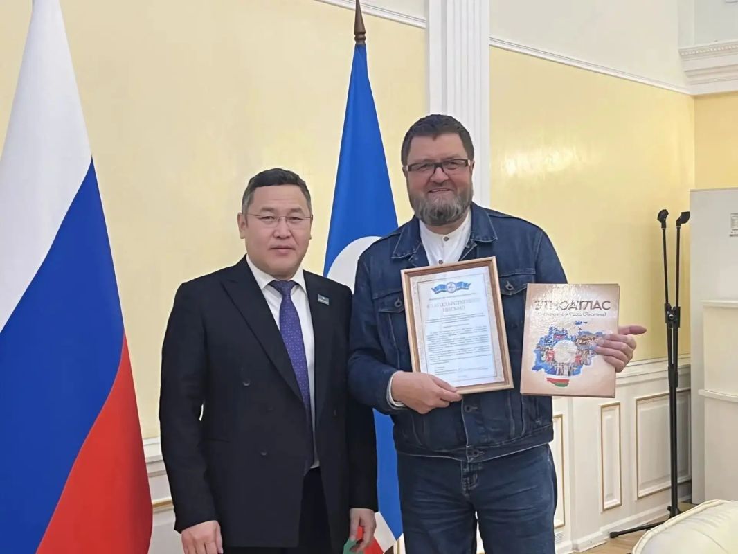 Фотофакт: Прямо сейчас проходит республиканский семинар-практикум «Основные направления государственной национальной политики Российской Федерации: цели, приоритеты и механизмы реализации»