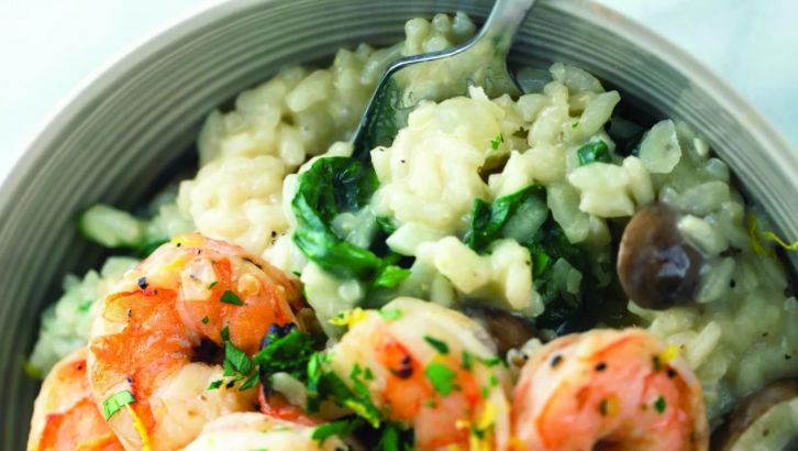 Ризотто с морепродуктами: простой и вкусный рецепт в чугунной жаровне