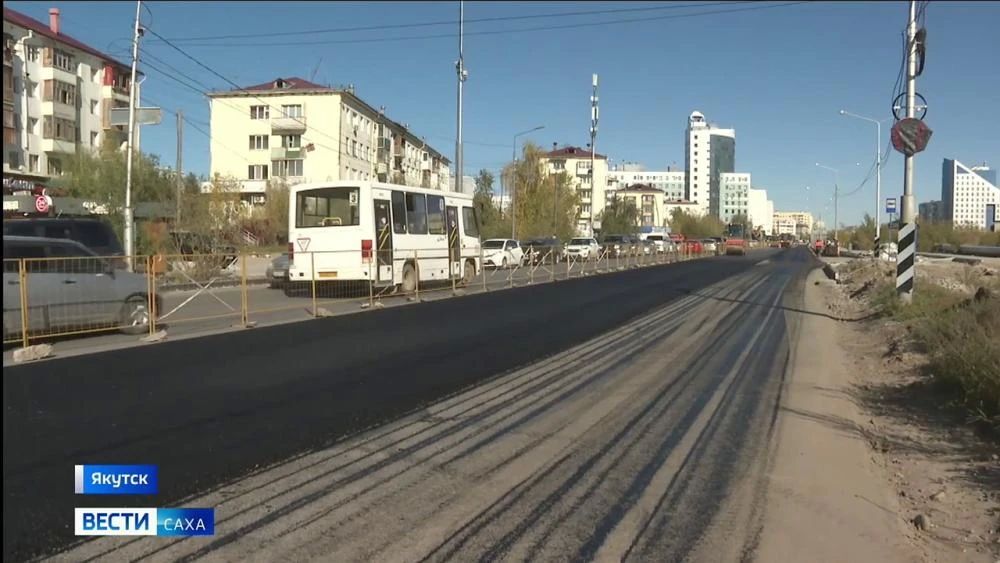 По итогам 2026 года в Якутии планируется привести в нормативное состояние 229 км автомобильных дорог, из них 85 км федерального значения, 75 км регионального и 69 км местного значения