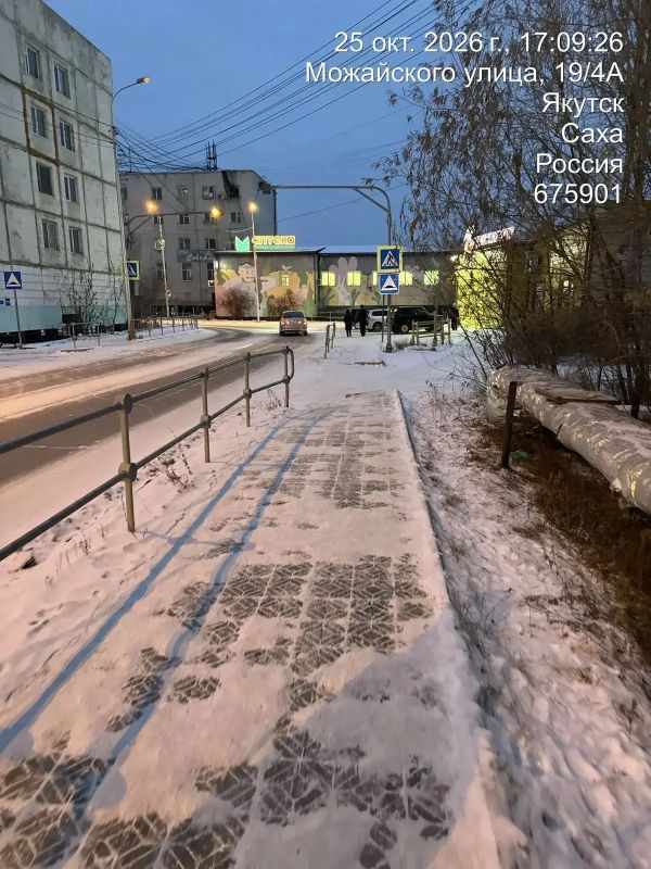 Уборка тротуаров в Гагаринском! Уборка тротуаров в Гагаринском!