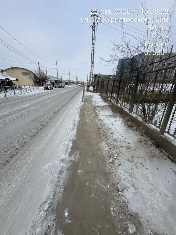 Уборка тротуаров в Гагаринском! Уборка тротуаров в Гагаринском!