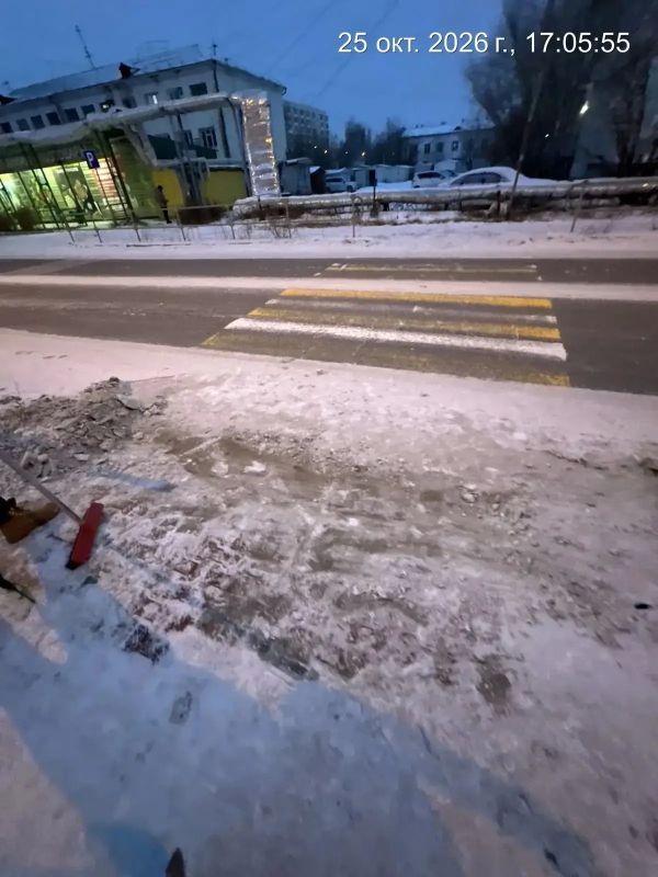 Уборка тротуаров в Гагаринском! Уборка тротуаров в Гагаринском!