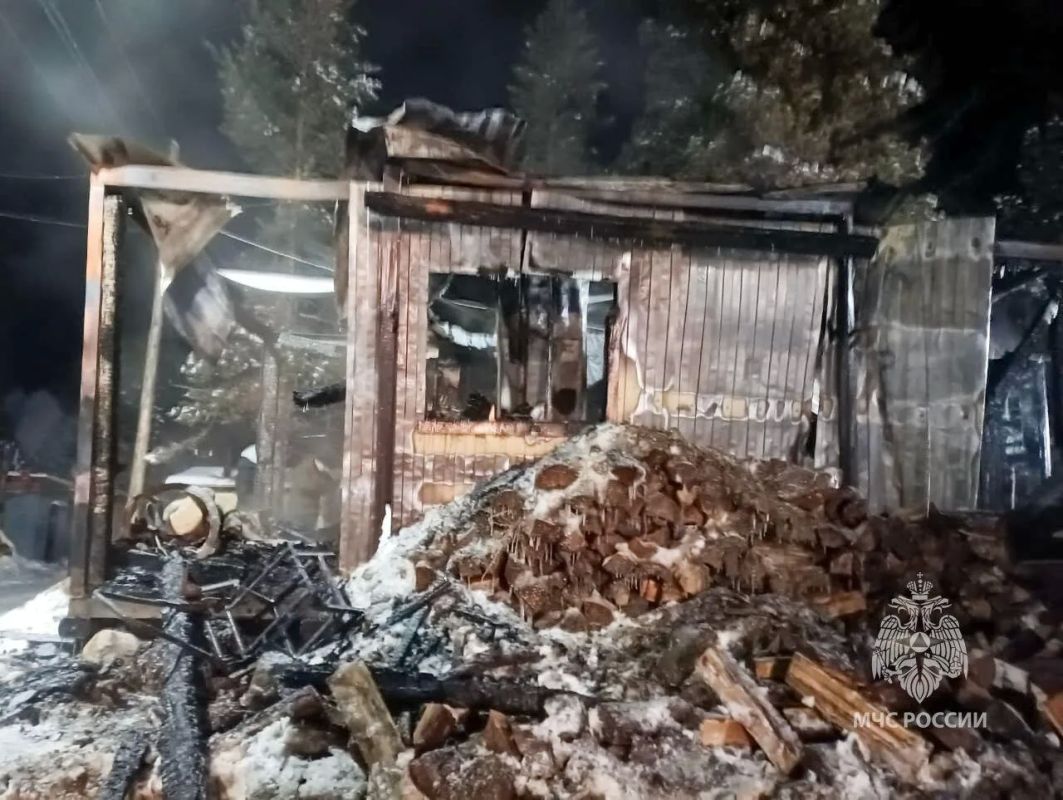 При взрыве в артеле старателей в Якутии погибли два человека