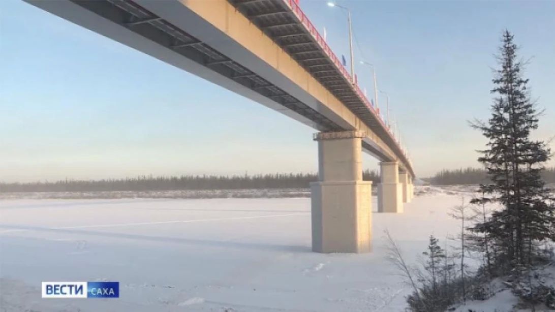 В 2026 году выполнены работы по приведению в нормативное состояние искусственных сооружений общей протяжённостью 230,4 погонных метров по автомобильной дороге регионального значения "Яна" в Томпонском районе, сообщили в...