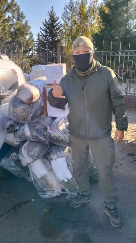Сотрудники опорного пункта Якутии в зоне проведения специальной военной операции совершили за неделю 11 выездов в пункты временной дислокации российских войск Сотрудники опорного пункта Якутии в зоне проведения специальной военной операции совершили за неделю 11 выездов в пункты временной дислокации российских войск