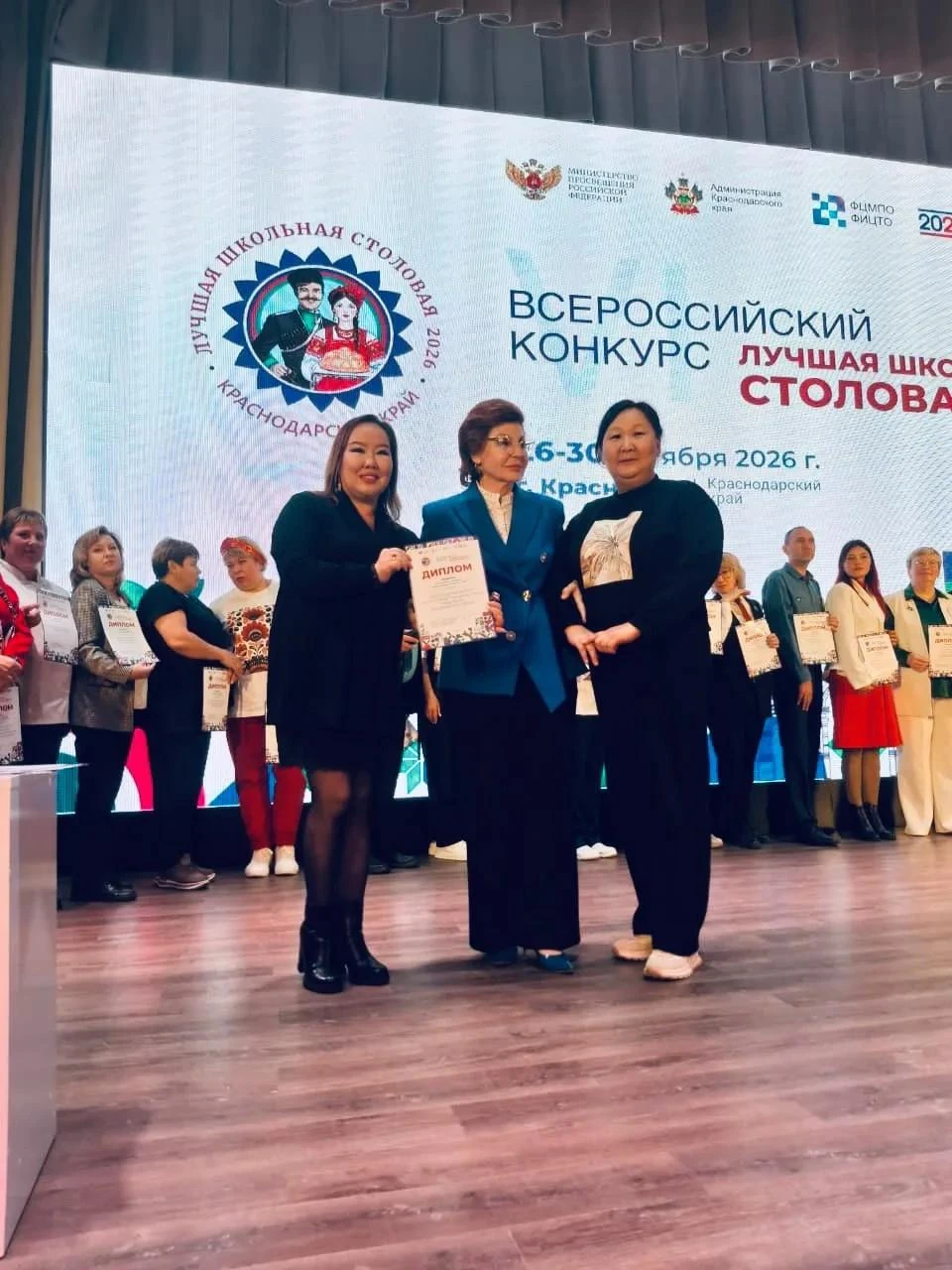 Столовая Тулагинской школы вошла в число лучших в России!